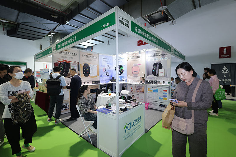 BF1A0005.jpg BF1A0005.jpg